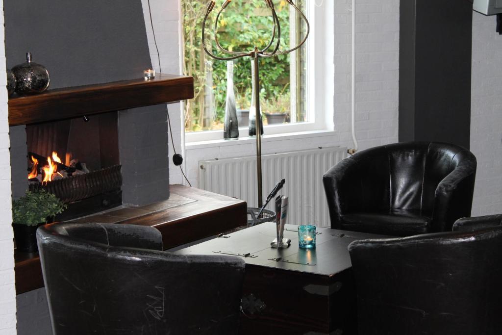 Hotel Restaurant Ie Sicht De Veenhoop Extérieur photo